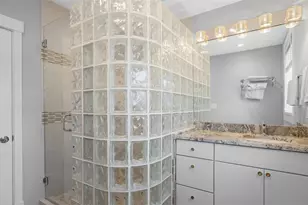 347 Bailey Ave, Pittsburgh, PA 15211 - Photo 16