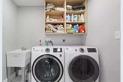 347 Bailey Ave, Pittsburgh, PA 15211 - Photo 18