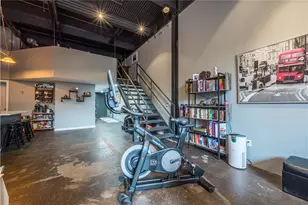 2250 Mary St, Pittsburgh, PA 15203 - Photo 24