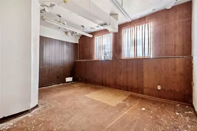 301 Larimer Ave, Lincoln Larimer, PA 15206 - Photo 22