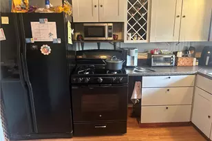 403 E 2nd Ave, Tarentum, PA 15084 - Photo 16