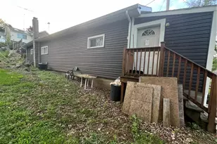 626 Forrest St, New Castle, PA 16101 - Photo 14