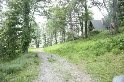 27 S California Dr, W Pike Run Twp, PA 15427 - Photo 4