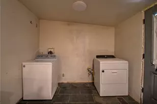 1160 Jefferson Rd, Pittsburgh, PA 15235 - Photo 10