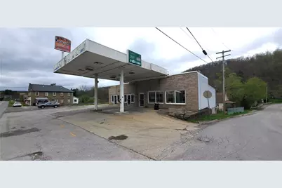 163 Main St, Bruin Boro, PA 16022 - Photo 2
