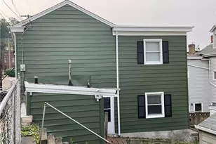 9 Gregory St, Pittsburgh, PA 15203 - Photo 2