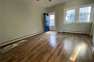 9 Gregory St, Pittsburgh, PA 15203 - Photo 4