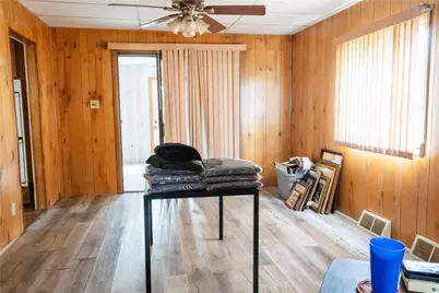 916 Marshall Ave, New Castle, PA 16101 - Photo 6