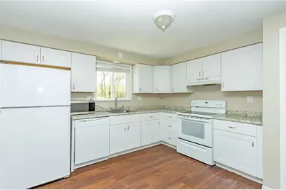 1004 McAllister Dr, Pittsburgh, PA 15068 - Photo 12