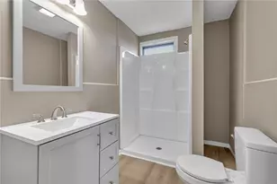 427 Jackson St, Rochester, PA 15074 - Photo 12