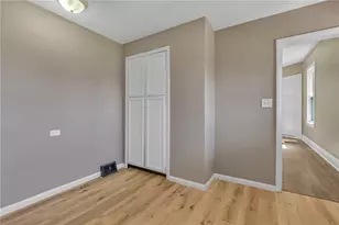 427 Jackson St, Rochester, PA 15074 - Photo 8