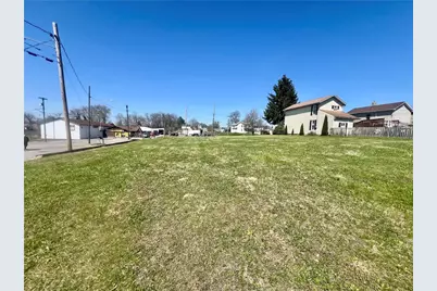 602/604 Taylor Street, New Castle, PA 16101 - Photo 1