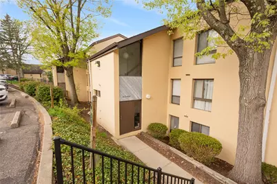 2034 Swallow Hill Rd #420, Scott Township, PA 15220 - Photo 1