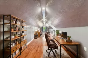 3302 Crestview Dr, North Versailles, PA 15137 - Photo 24