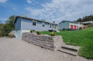 67 Prides Way, Wheatfield Township (East/West), PA 15954 - Photo 4