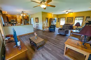 91 Green Manor Dr, Summit Township, PA 16002 - Photo 12