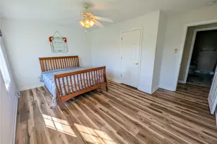 91 Green Manor Dr, Summit Township, PA 16002 - Photo 16