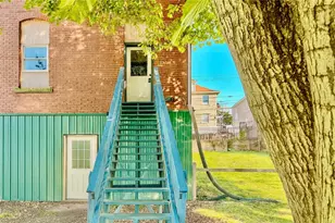 242/244 Brown St, Everson, PA 15631 - Photo 40