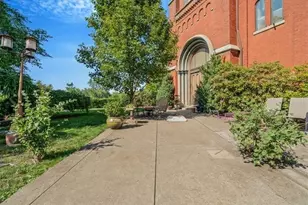 1 Pius St, Pittsburgh, PA 15203 - Photo 40