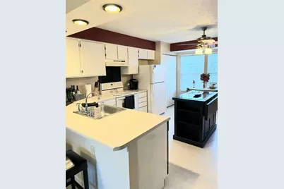 116 Antler Hollow Ct, Cranberry Township, PA 16066 - Photo 4