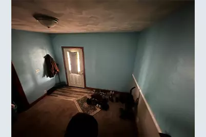 606 Chestnut St, New Castle, PA 16101 - Photo 2