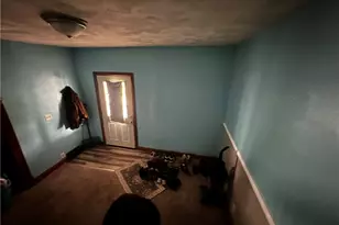 606 Chestnut St, New Castle, PA 16101 - Photo 2