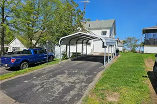 137 Washington St, Cokeburg, PA 15324 - Photo 4