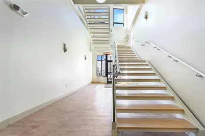 200 N. Highland Ave 2nd Floor, Pittsburgh, PA 15206 - Photo 2