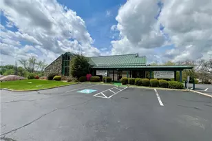 3121 Wilmington Rd, Neshannock Township, PA 16105 - Photo 1