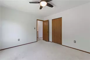 117 Dinwiddie Dr, Pittsburgh, PA 15068 - Photo 22