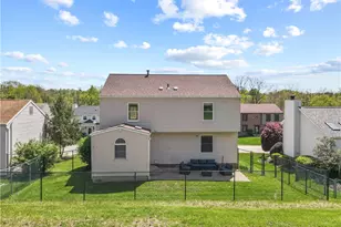 117 Dinwiddie Dr, Pittsburgh, PA 15068 - Photo 28