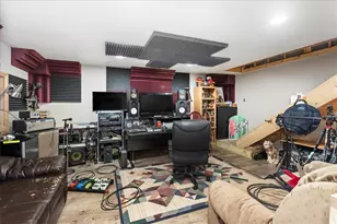 281 Bear Creek Rd, Buffalo Township, PA 16055 - Photo 16