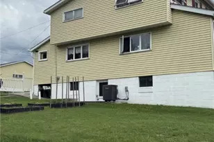 48 2nd St, Dunbar Township, PA 15431 - Photo 4