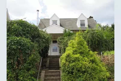 4202 Inland Ave, West Mifflin, PA 15122 - Photo 1