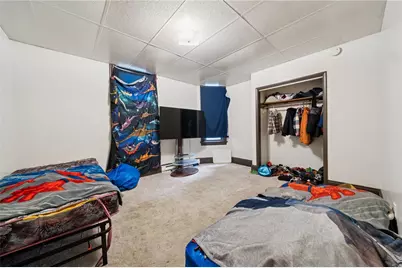 425 Agatha, Pitcairn, PA 15140 - Photo 16