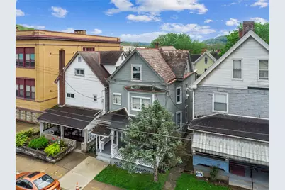 425 Agatha, Pitcairn, PA 15140 - Photo 2