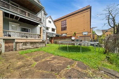 425 Agatha, Pitcairn, PA 15140 - Photo 30