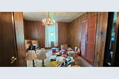 417 Uber St, New Castle, PA 16101 - Photo 8