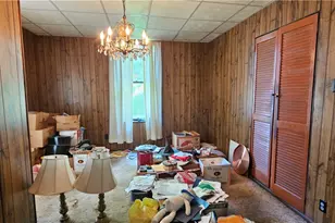 417 Uber St, New Castle, PA 16101 - Photo 8