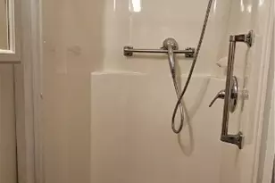 417 Uber St, New Castle, PA 16101 - Photo 12