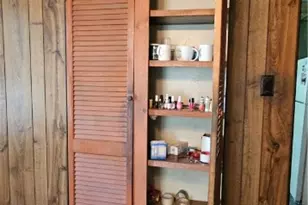 417 Uber St, New Castle, PA 16101 - Photo 10