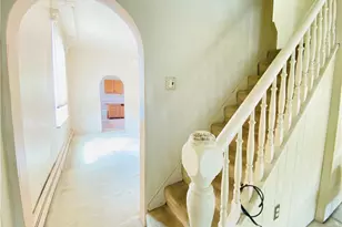 811 Farragut St, Pittsburgh, PA 15206 - Photo 8