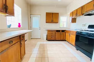 811 Farragut St, Pittsburgh, PA 15206 - Photo 12