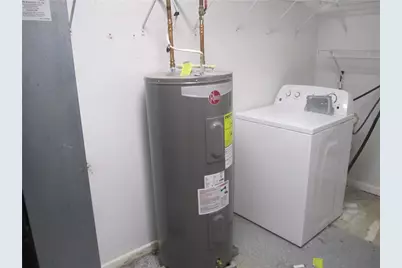 104 Maplewood Ave Maplewood Ave, Carmichaels-Cumberland, PA 15320 - Photo 10