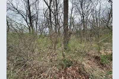 1765 Locust Rd, Pittsburgh, PA 15143 - Photo 14