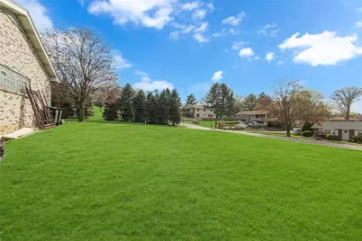 145 Oakhill, Center Township, PA 15001 - Photo 4