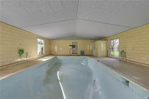 145 Oakhill, Center Township, PA 15001 - Photo 22