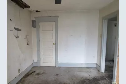 1080 Bruce St, Washington, PA 15301 - Photo 12