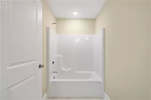 112 Harrowgate Ln, Peters Township, PA 15317 - Photo 22