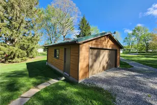 374 Latonka Dr, Jackson Township, PA 16137 - Photo 6